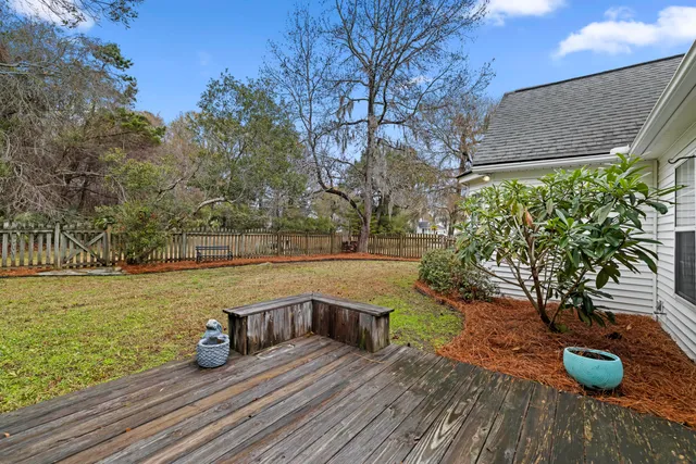 $475,000 | 410 Manorwood Lane, Charleston, SC 29414