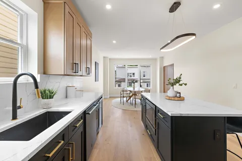 $1,250,000 | 79 East 23rd Street, Bayonne, NJ 07002
