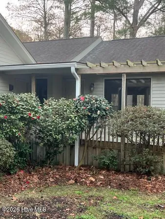 $2,400 | 4405 Windtree Road, Wilmington, NC 28412