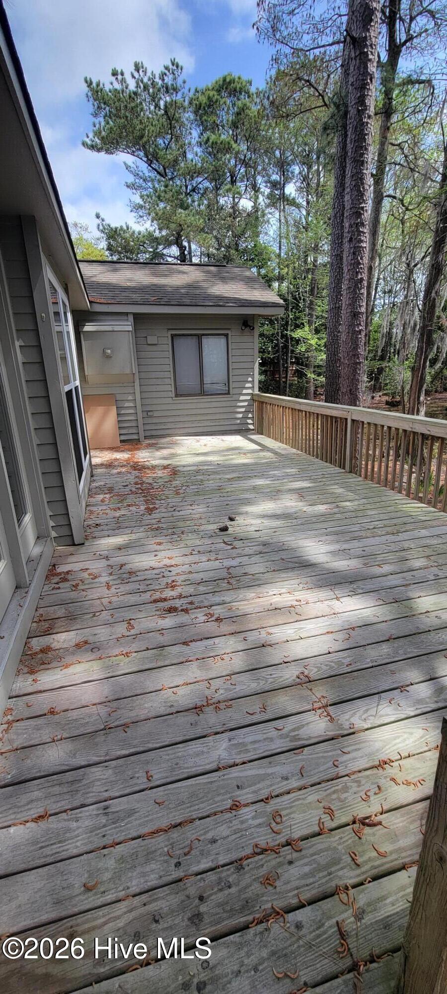 4405 Windtree Road Wilmington, NC 28412 - Photo 8 of 15 Windtree Deck 2