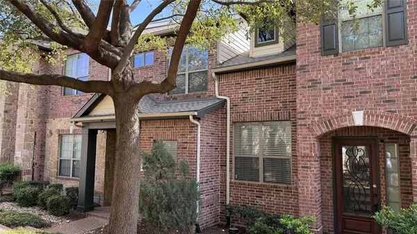 $2,449 | 4233 Swan Forest Drive, Unit C, Carrollton, TX 75010