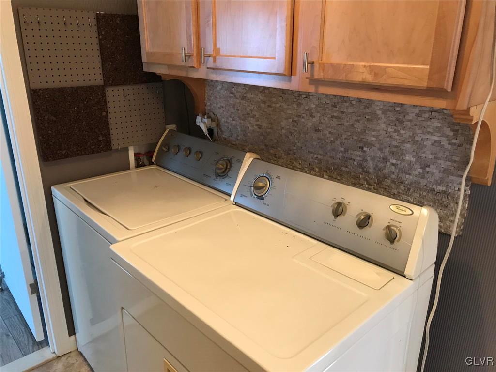4928 Cedar Grove Road Bangor, PA 18013 - Photo 8 of 16 Gallery Image 8