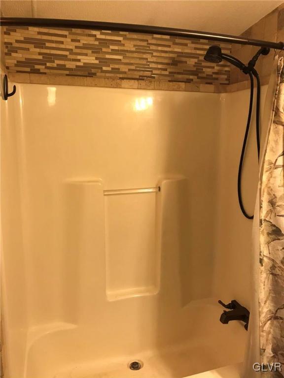 4928 Cedar Grove Road Bangor, PA 18013 - Photo 10 of 16 Gallery Image 10