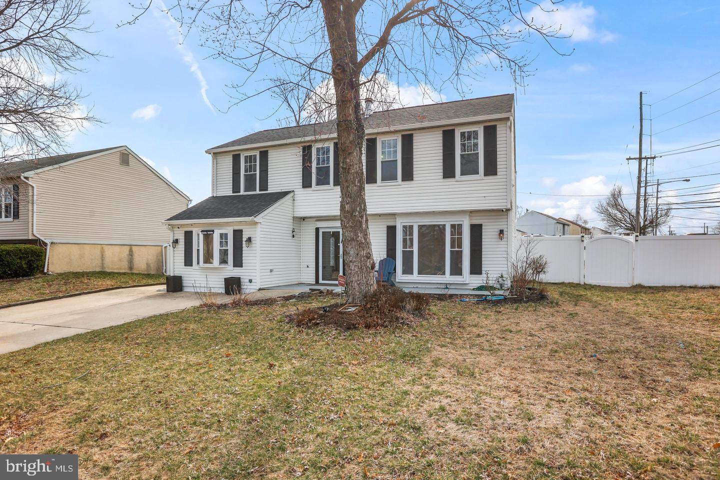 7710 Greenbrier Road Pennsauken, NJ 08109 - Photo 3 of 32