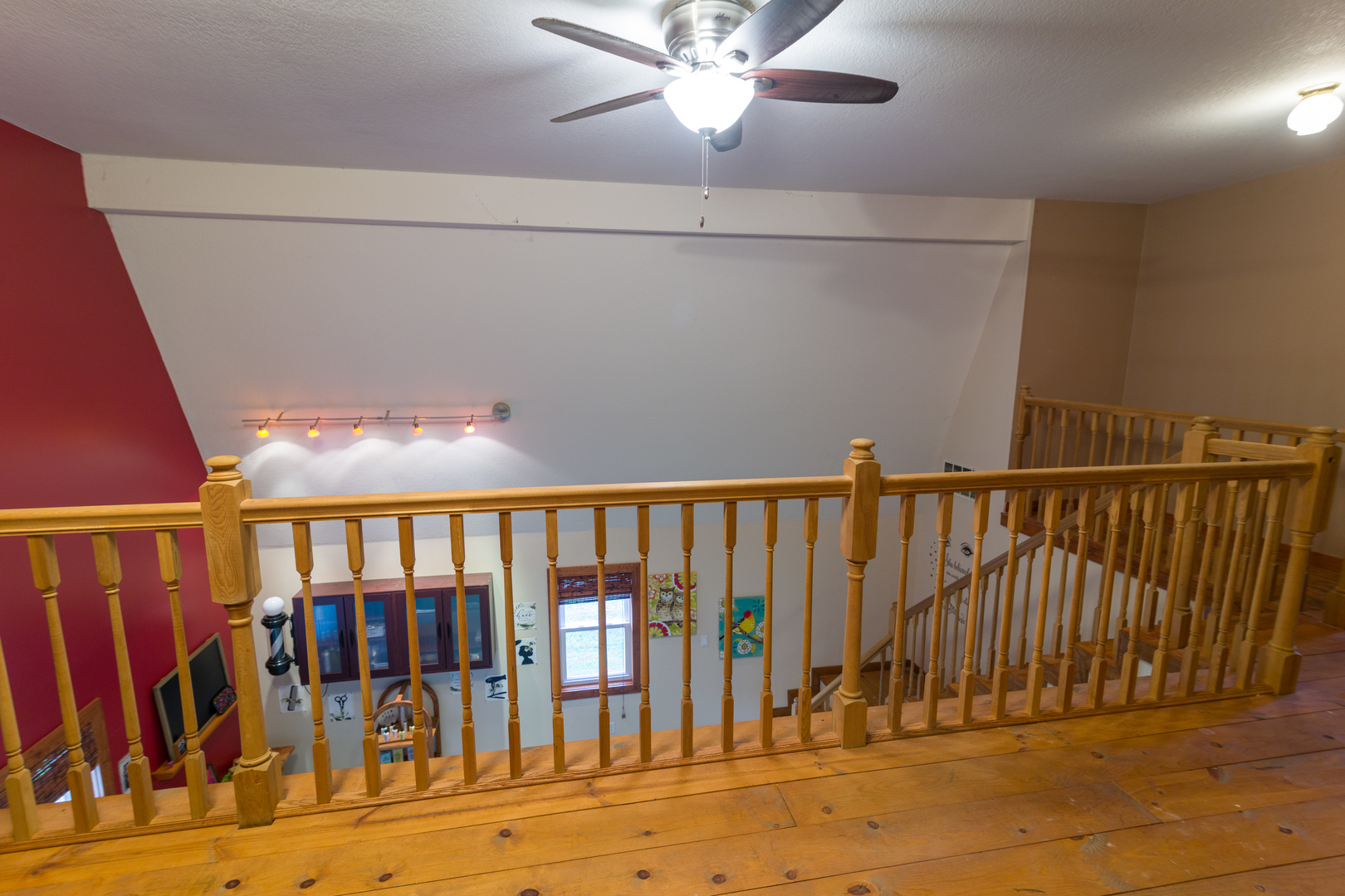 4789 Leghorn Road Clinton, IL 61727 - Photo 61 of 84 a view of a balcony