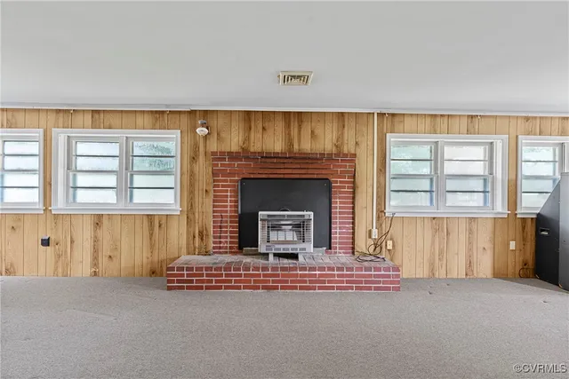 $550,000 | 285 Jennings Ordinary Road, Crewe, VA 23930