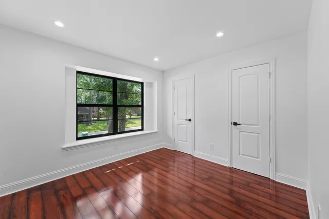 $825,000 | 29 North Havenridge Drive, The Woodlands, TX 77381