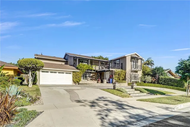 $2,499,999 | 4121 Country Club Drive, Lakewood, CA 90712
