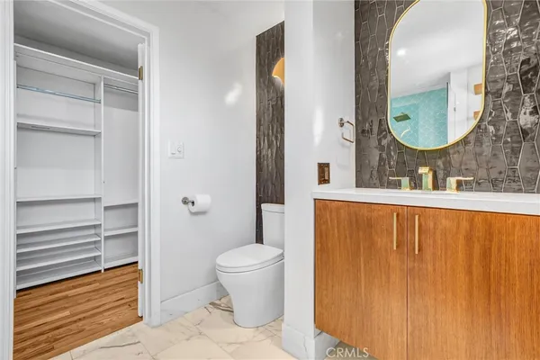 $2,399,999 | 4121 Country Club Drive, Lakewood, CA 90712