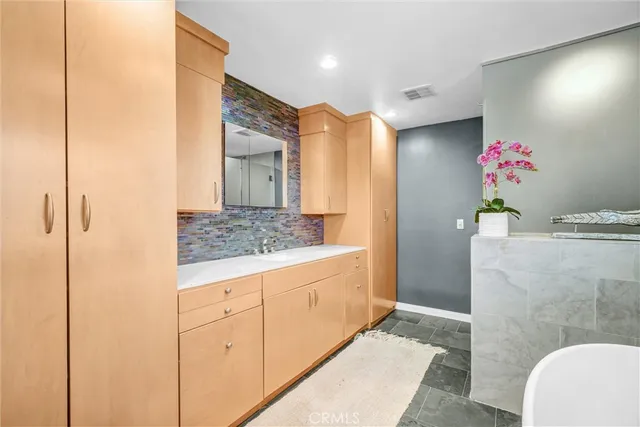 $2,499,999 | 4121 Country Club Drive, Lakewood, CA 90712