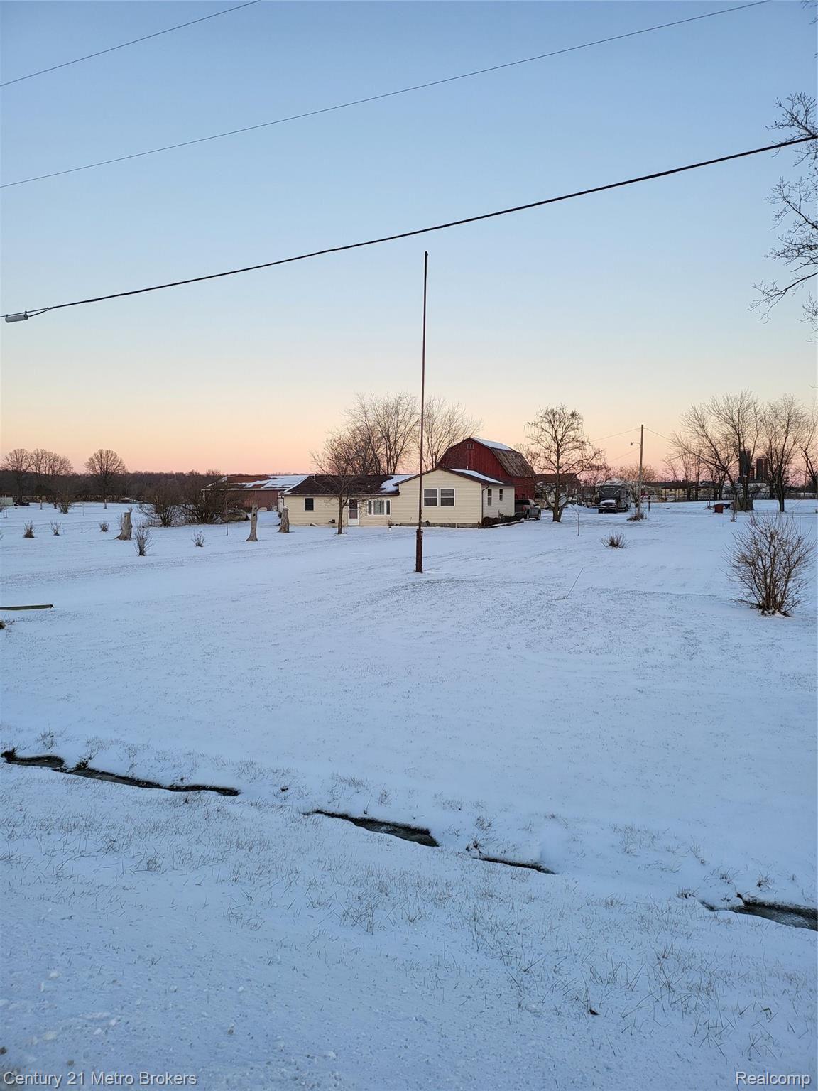 5019 East Wilson Road Clio, MI 48420 - Photo 1 of 17 20220103_170335.jpg