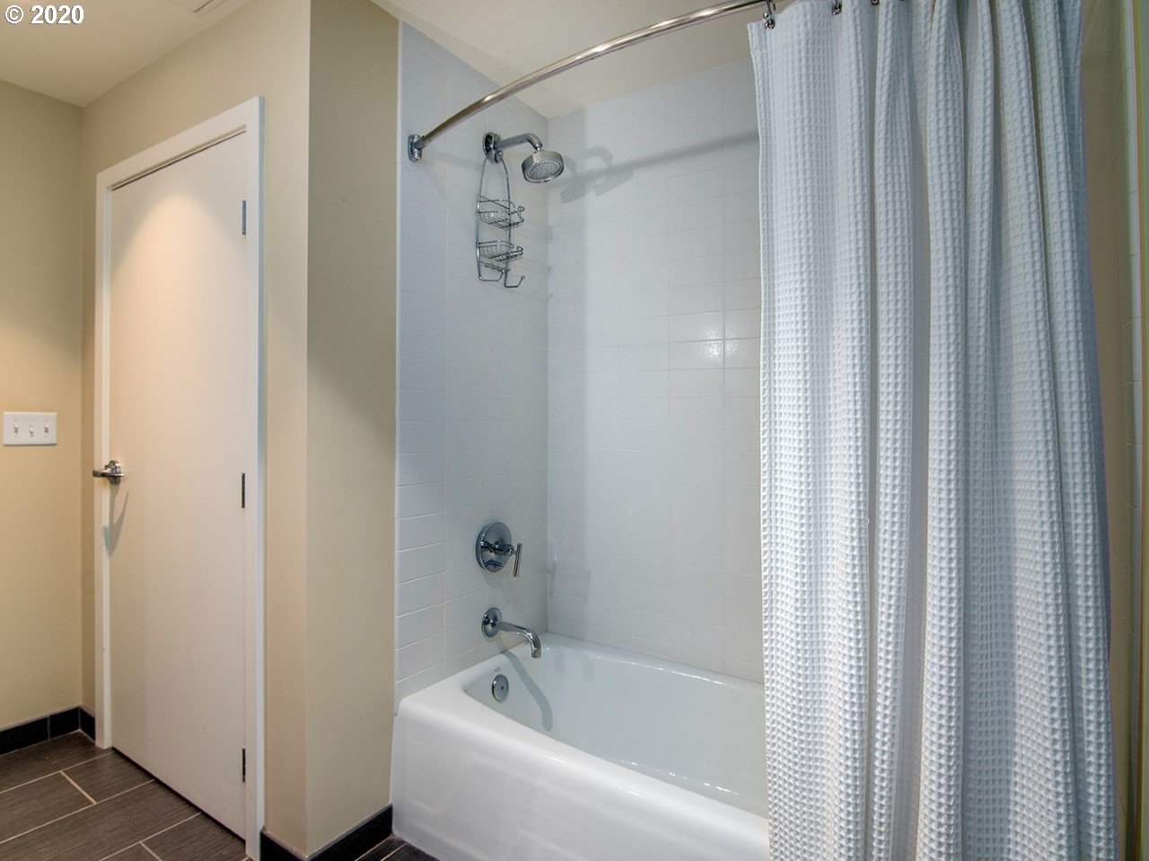 2351 Northwest Westover Road, Unit 312 Portland, OR 97210 - Photo 26 of 33 Bathroom