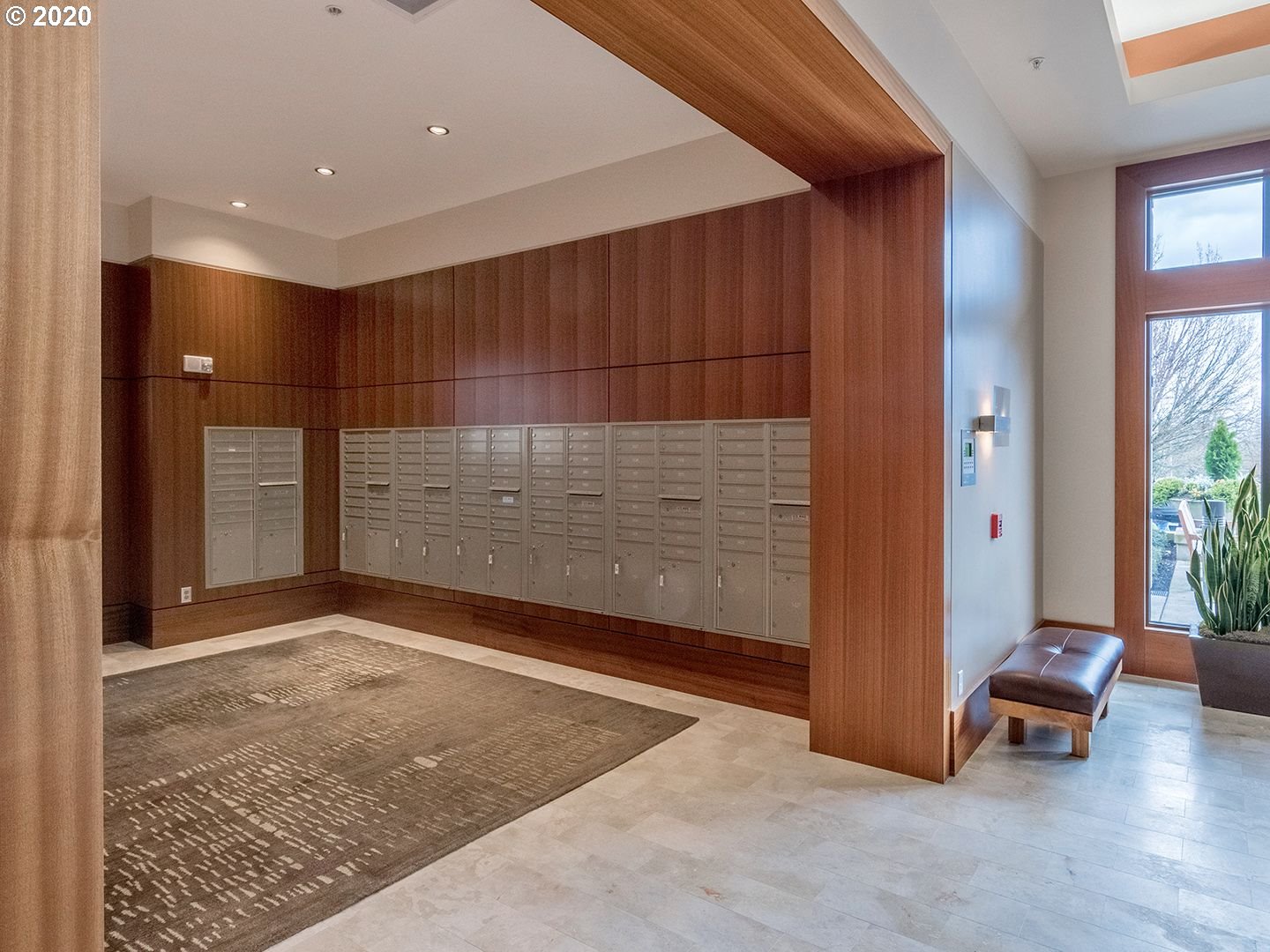 2351 Northwest Westover Road, Unit 312 Portland, OR 97210 - Photo 5 of 33 Courtyard