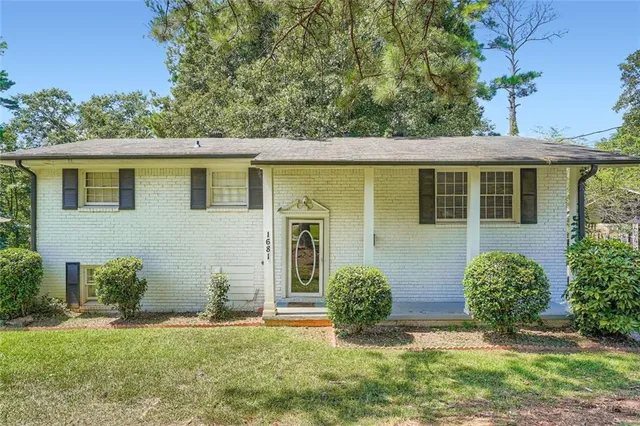 $277,000 | 1681 Atherton Circle, Decatur, GA 30035