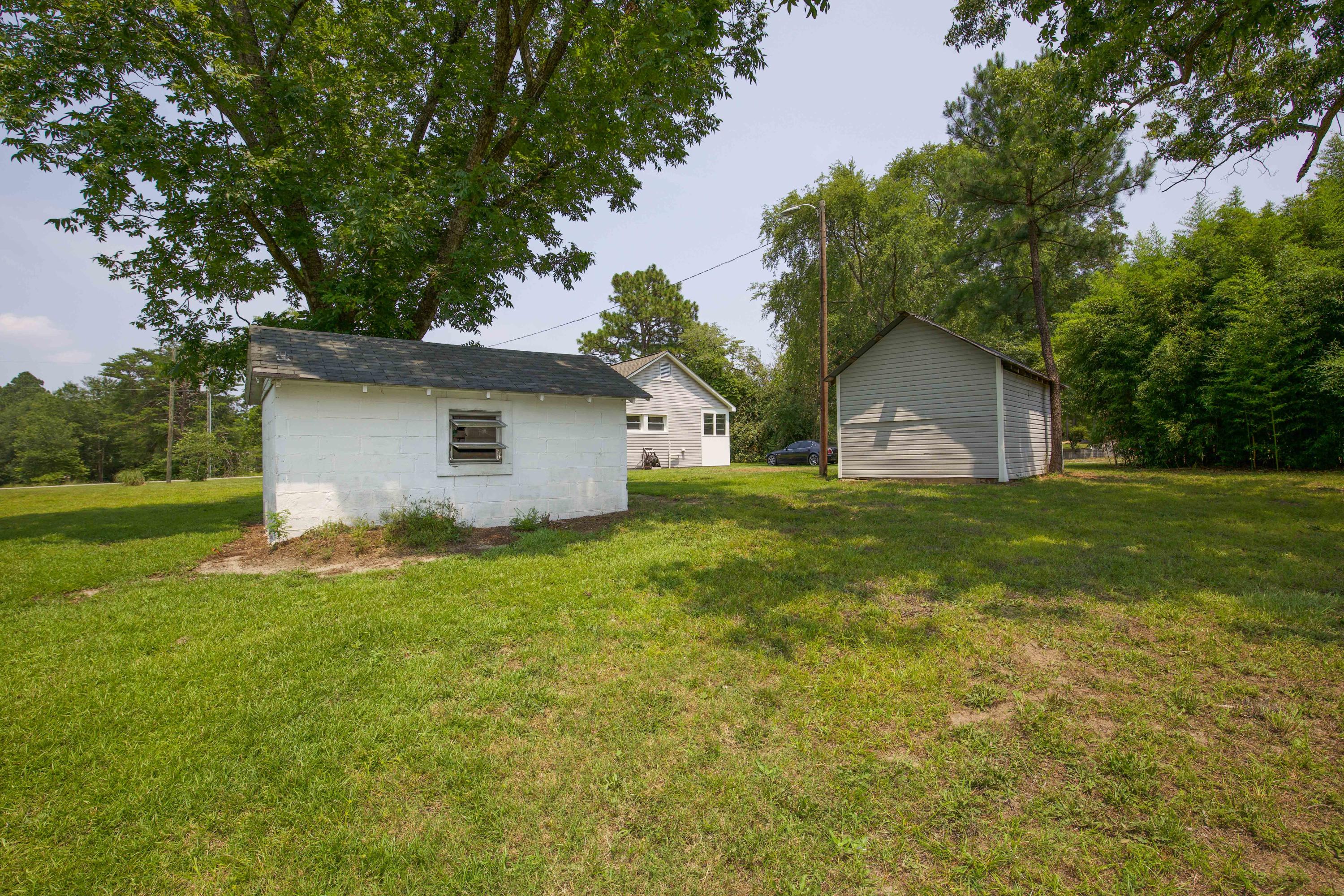 461 Foxfire Road Aberdeen, NC 28315 - Photo 15 of 33 461 Foxfire Rd-18