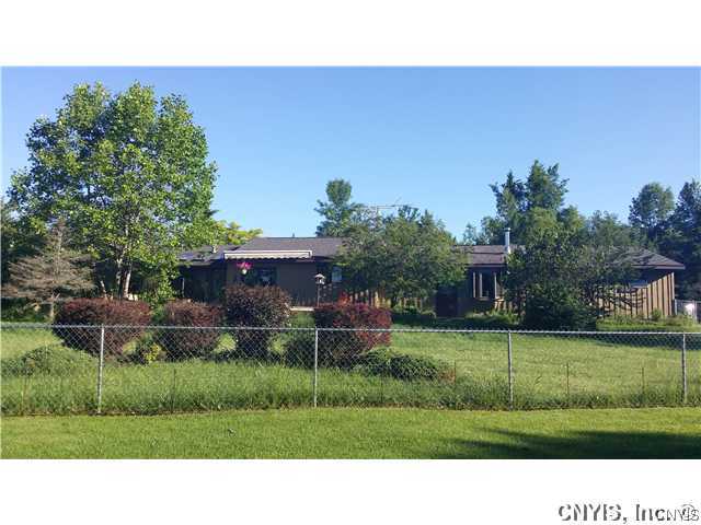 27092 Hart Road Lyme, NY 13622 - Photo 1 of 1 Exterior Front