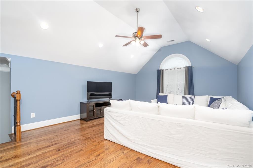 7761 Bankhead Road Denver, NC 28037 - Photo 33 of 39 Gallery Image 33