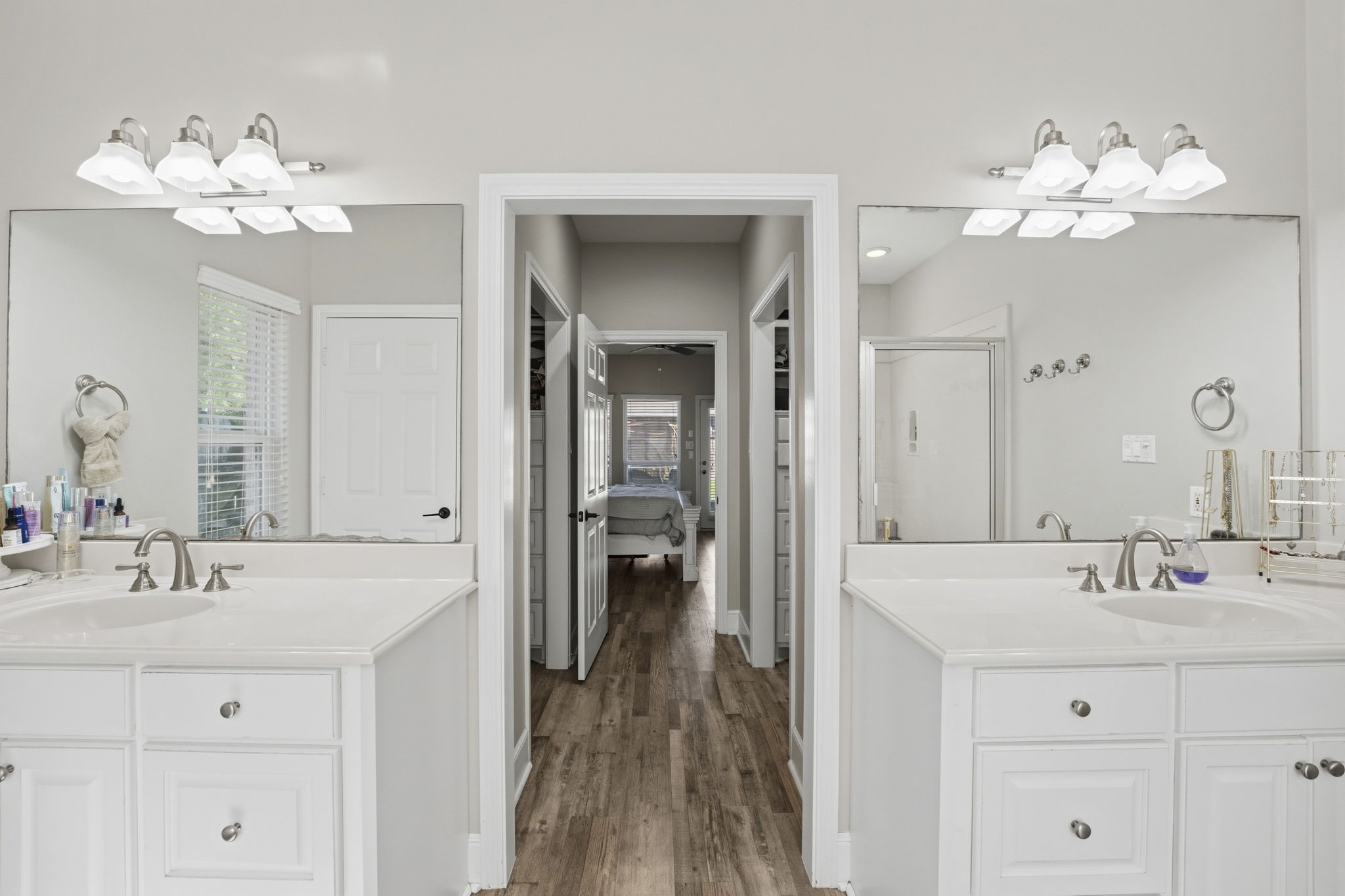 3411 Ripplewind Court Montgomery, TX 77356 - Photo 25 of 49 Primary Bath