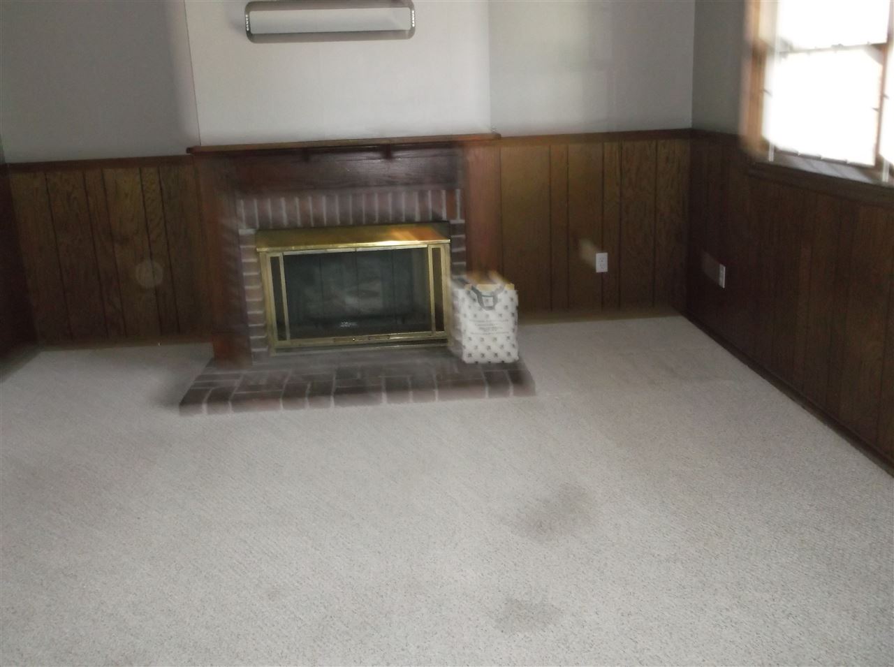 228 West Spring Street Bloomfield, IN 47424 - Photo 3 of 6 Gallery Image 3