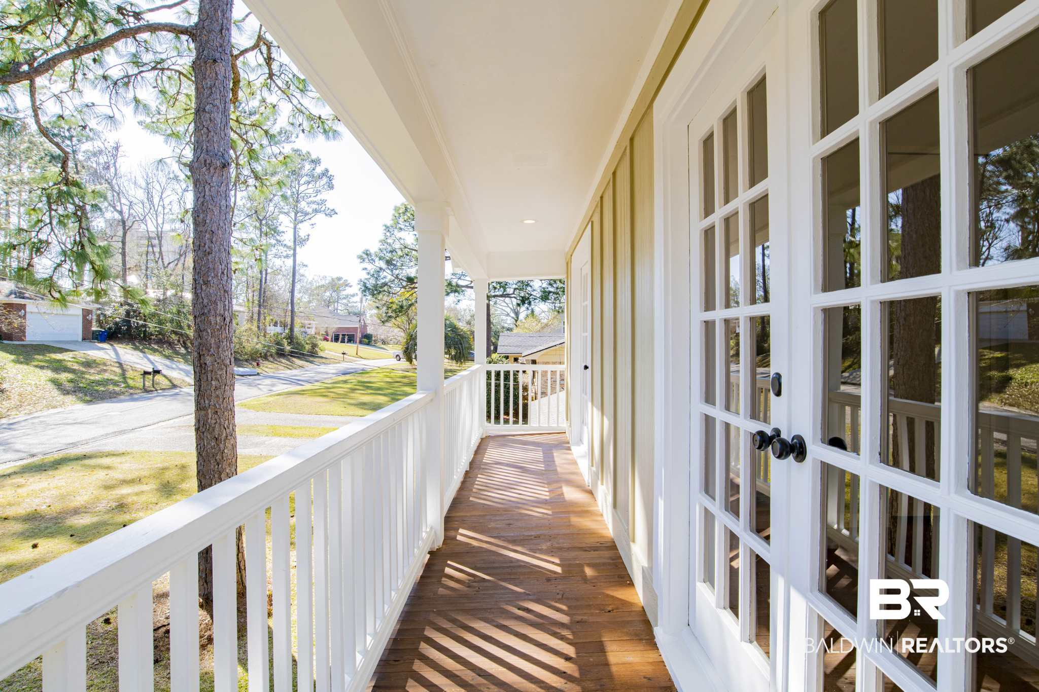133 Pineridge Road Daphne, AL 36526 - Photo 13 of 31 Balconies