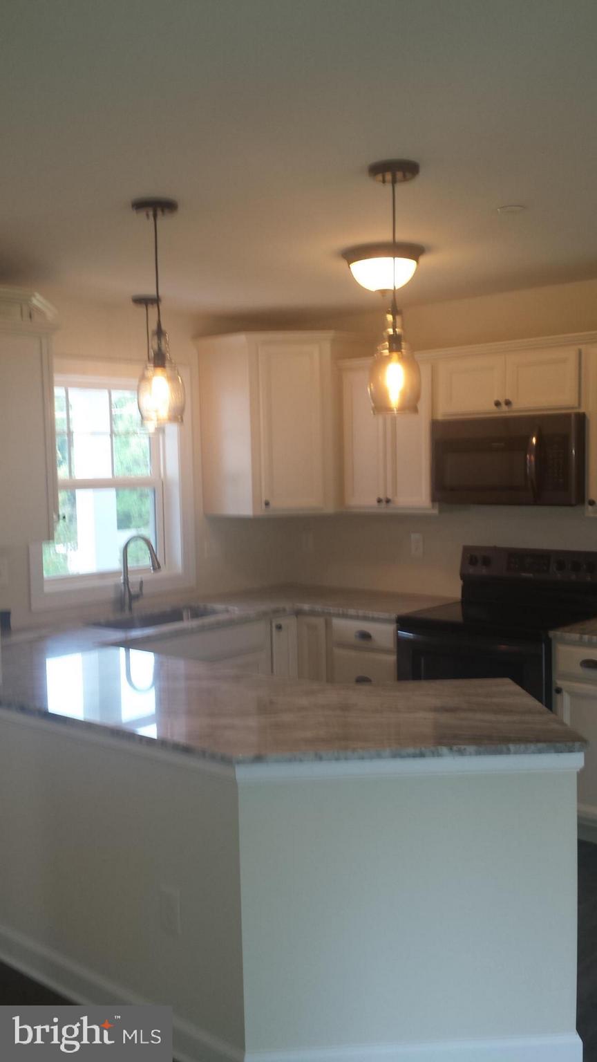 1243 Cherrytown Road Westminster, MD 21158 - Photo 4 of 22 Kitchen with Granite Countertops