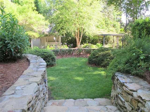2338 Churchill Road Raleigh, NC 27608 - Photo 24 of 25