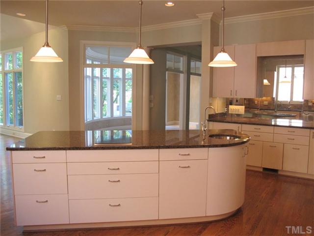 2338 Churchill Road Raleigh, NC 27608 - Photo 10 of 25