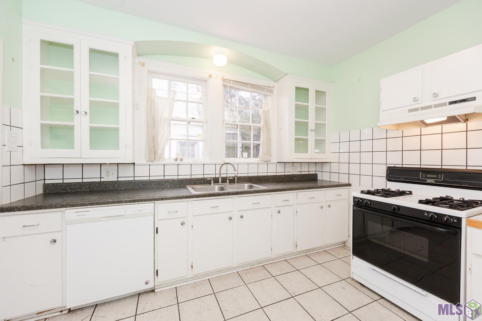 203 Belleview Drive Baton Rouge, LA 70806 - Photo 8 of 18