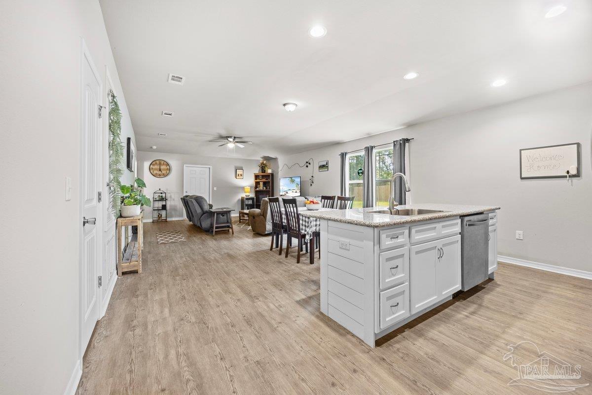 3210 Electra Drive Milton, FL 32583 - Photo 9 of 28