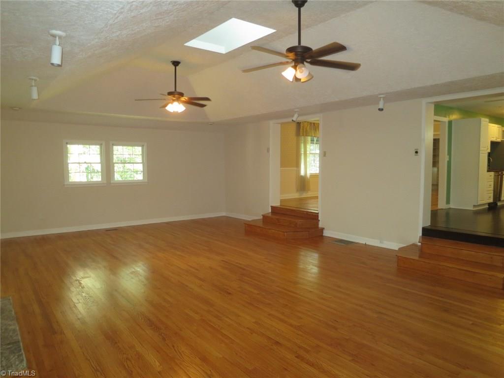 3080 High Cliffs Road Pfafftown, NC 27040 - Photo 5 of 30 Gallery Image 5