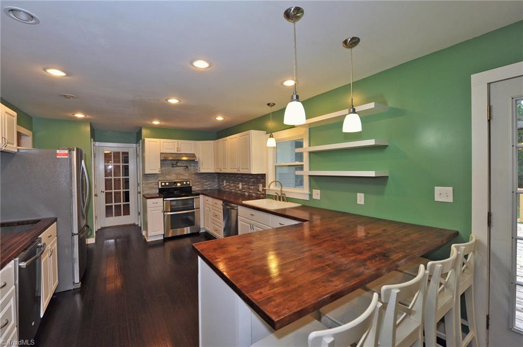 3080 High Cliffs Road Pfafftown, NC 27040 - Photo 9 of 30 Gallery Image 9