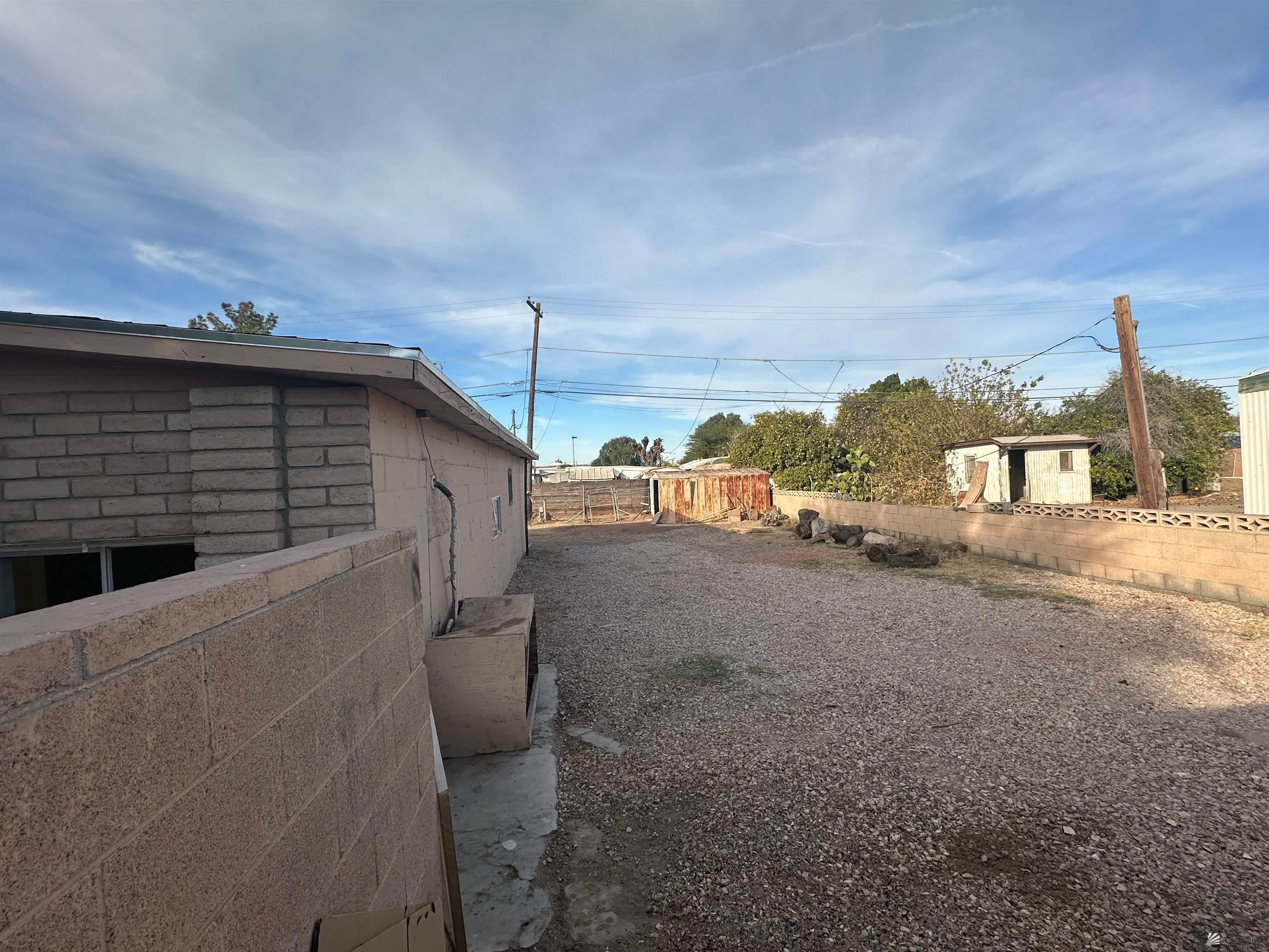 2176 East 14th Place Yuma, AZ 85365 - Photo 15 of 16 Gallery Image 15