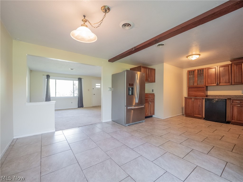 21268 Sheldon Road Brook Park, OH 44142 - Photo 10 of 35