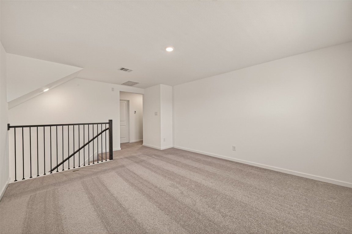 21926 Sam Raburn Drive Tomball, TX 77375 - Photo 31 of 47