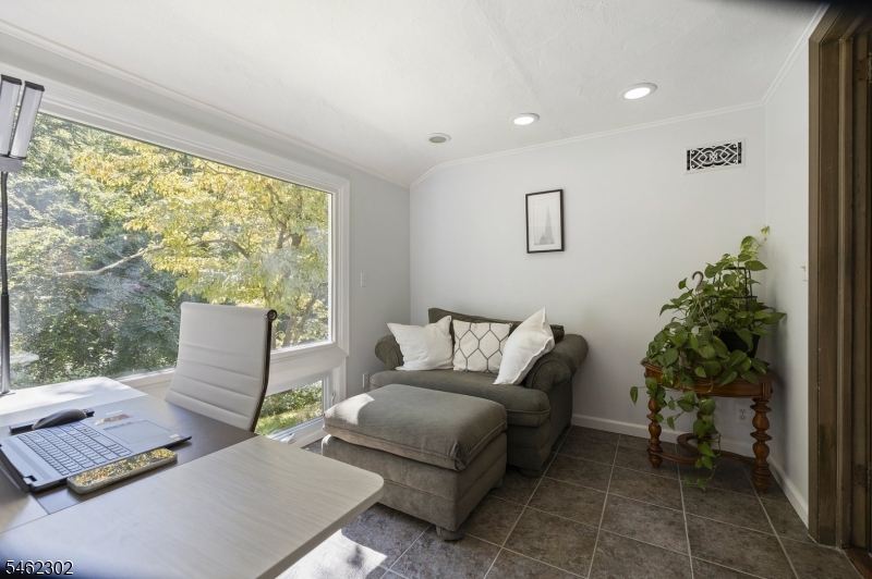 172 New Providence Road Mountainside, NJ 07092 - Photo 18 of 46 Gallery Image 18