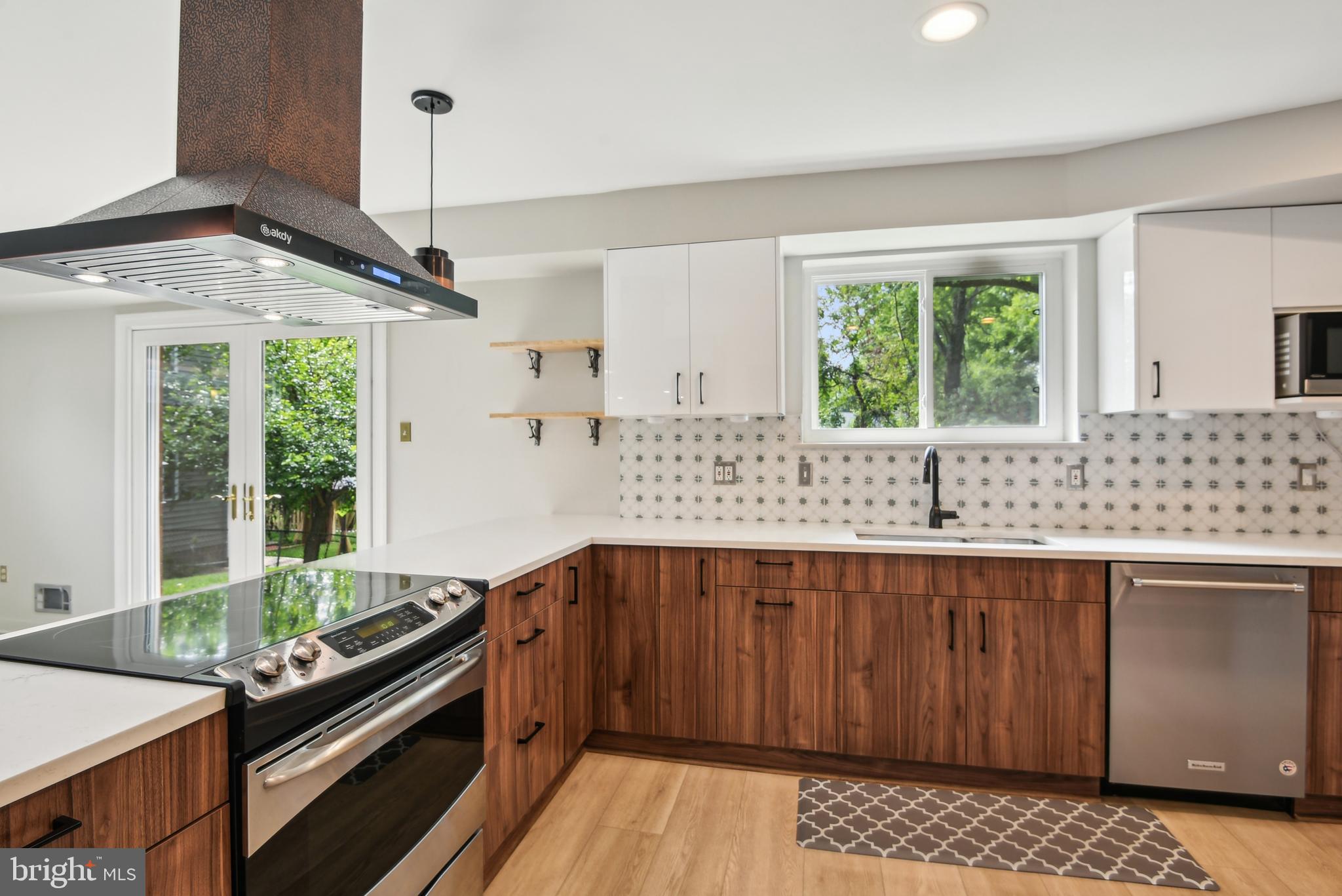906 North Belgrade Road Silver Spring, MD 20902 - Photo 21 of 56 Kitchen