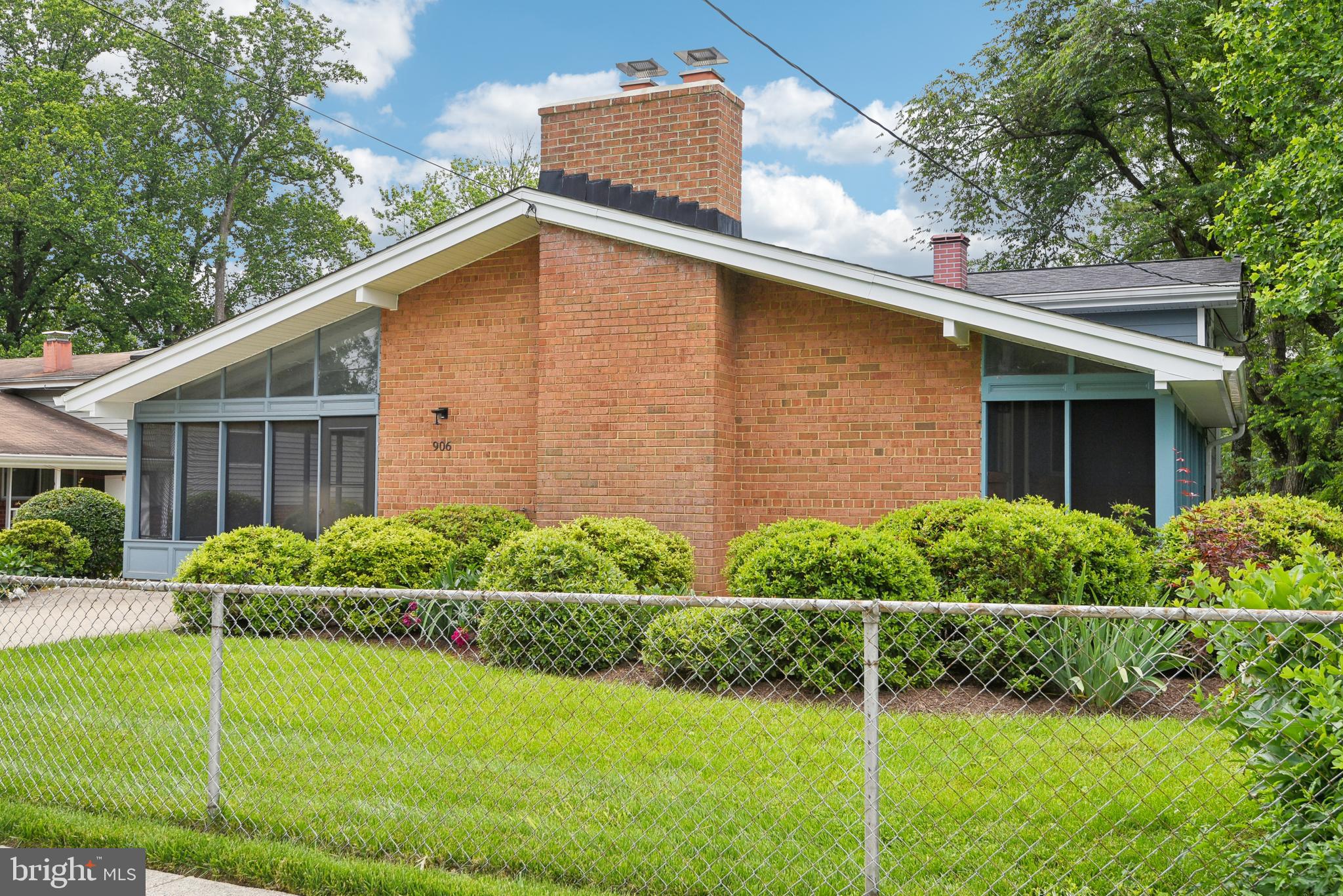 906 North Belgrade Road Silver Spring, MD 20902 - Photo 3 of 56