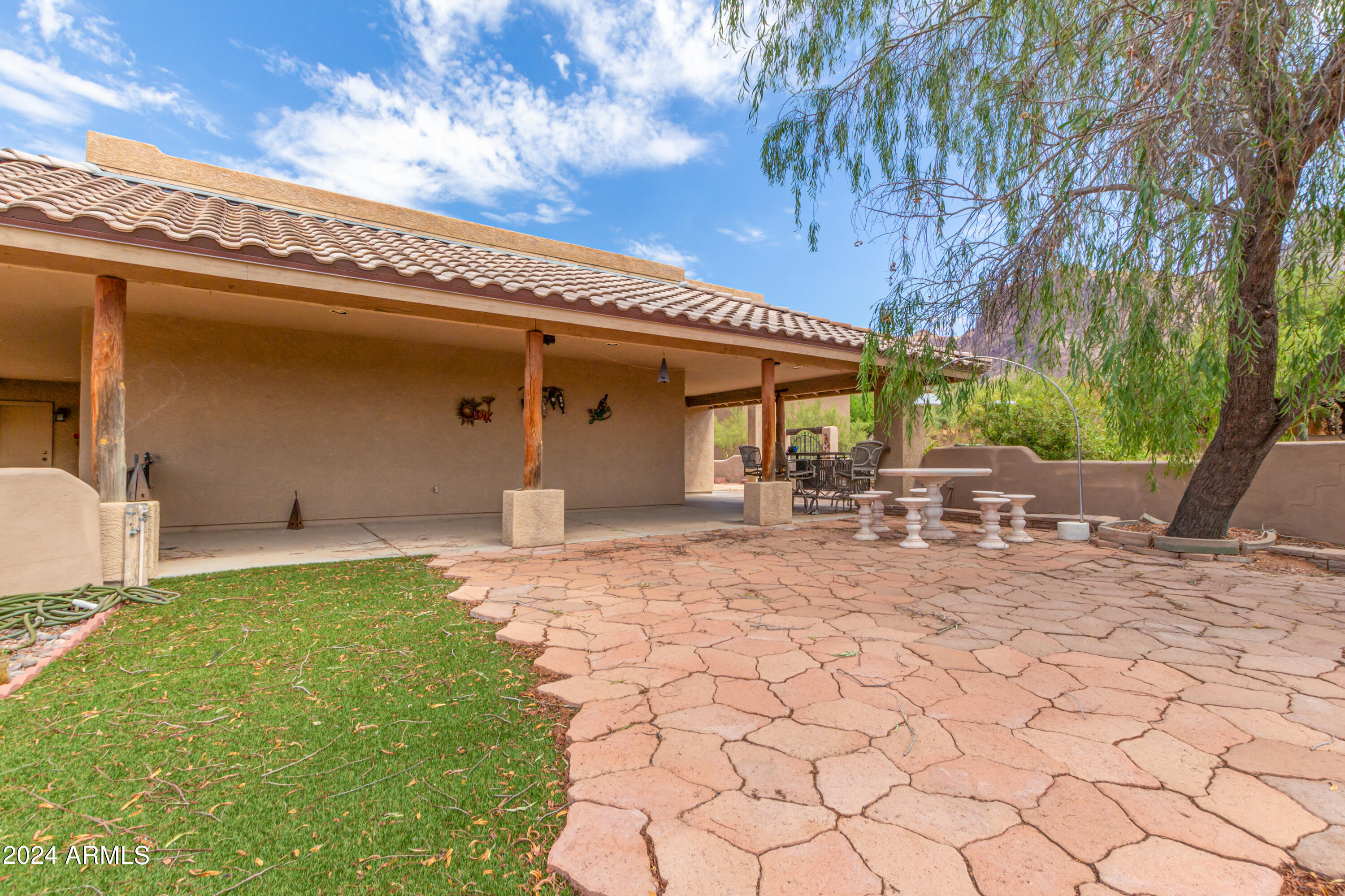 947 North Prospectors Road Apache Junction, AZ 85119 - Photo 33 of 52 31 - Prospectors