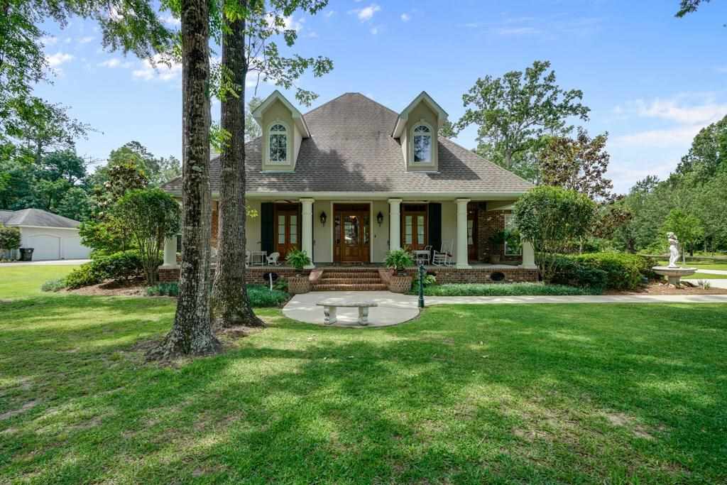 41008 Rue Chene Ponchatoula, LA 70454 - Photo 1 of 27