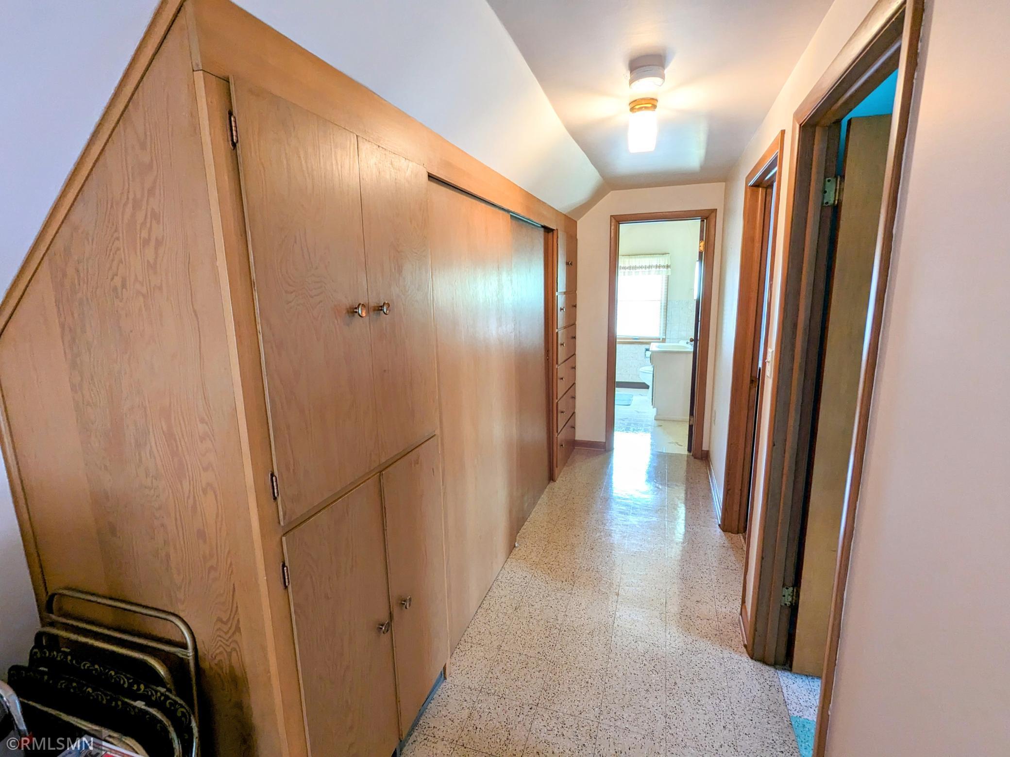 331 South 9th Street Bird Island, MN 55310 - Photo 19 of 28 Gallery Image 19