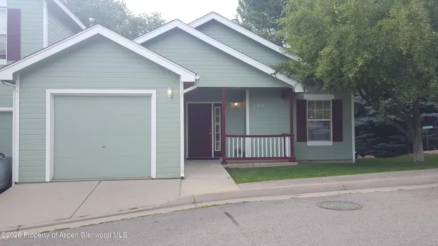 $2,600 | 197 Orchard Lane, Glenwood Springs, CO 81601
