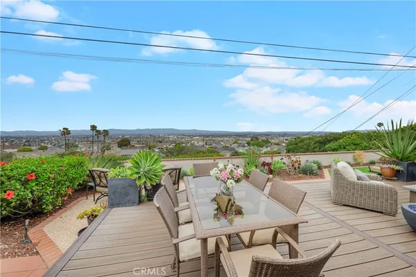 $2,880,000 | 5013 VÃa El Sereno, Torrance, CA 90505