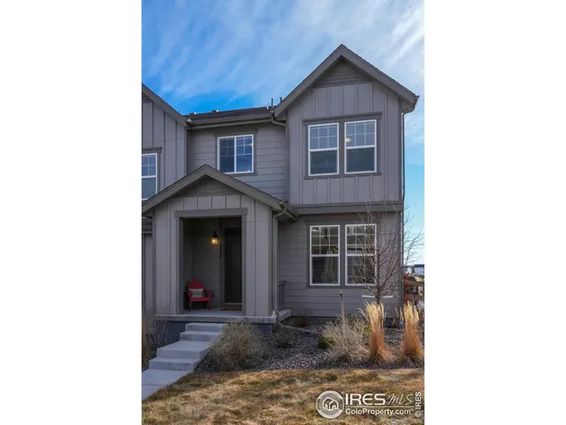 a house view with a outdoor space