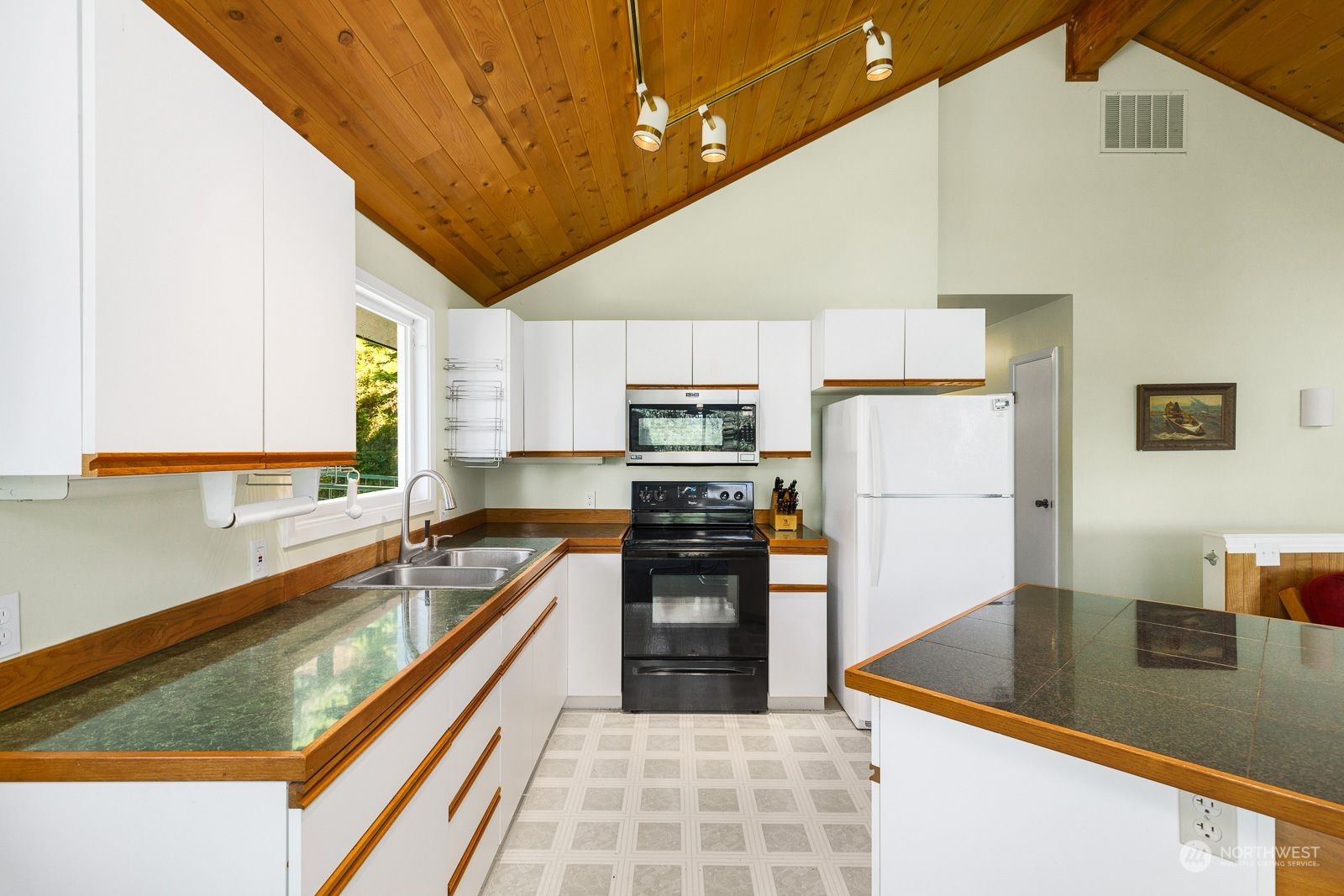 370 2 Spring Road Cle Elum, WA 98922 - Photo 13 of 39 Gallery Image 13