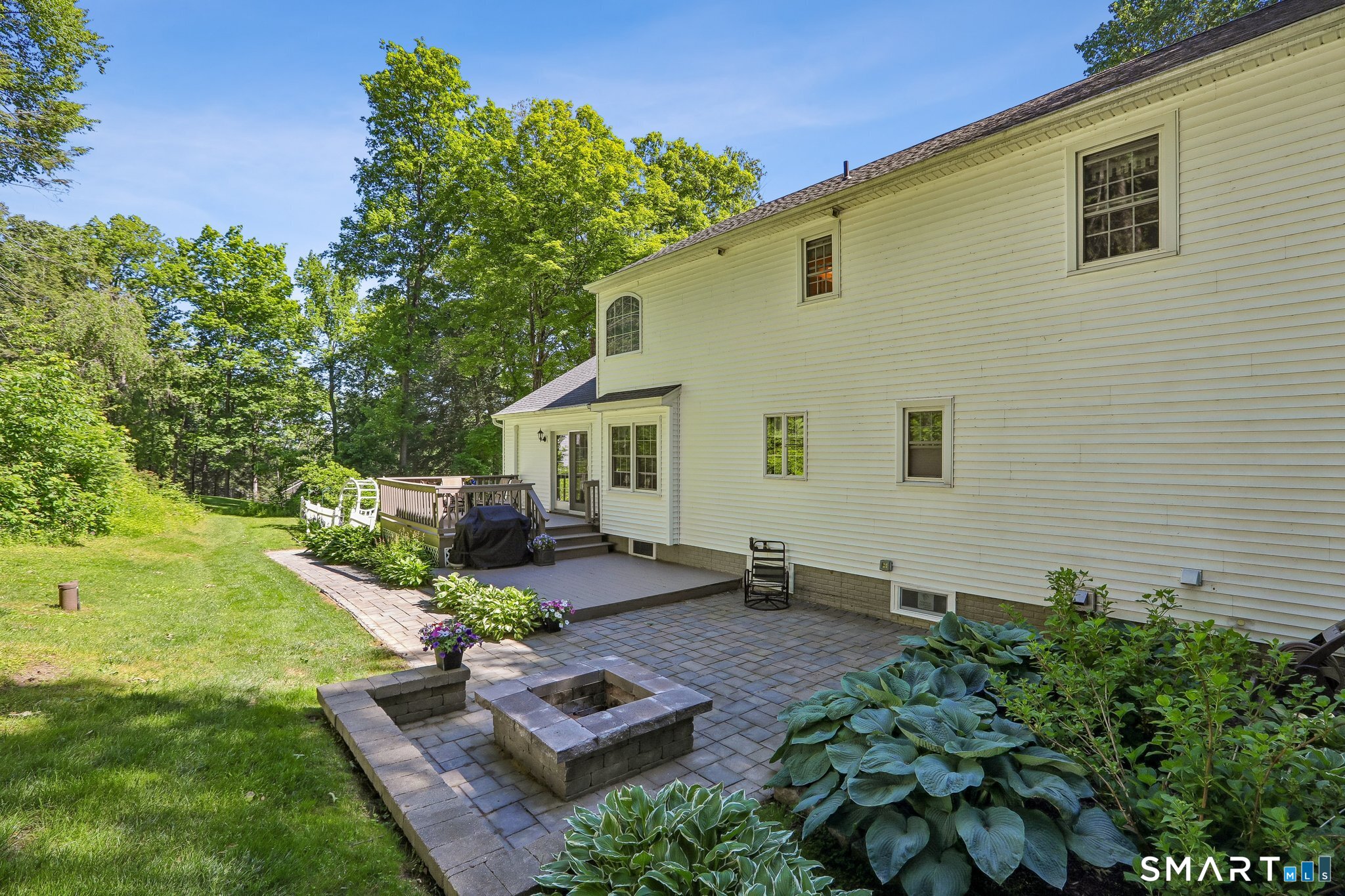 28 Colonial Ridge Drive New Milford, CT 06755 - Photo 2 of 33