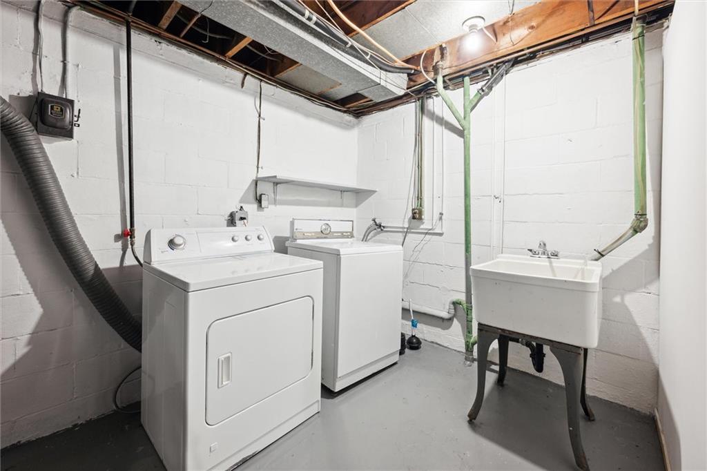 1285 Girard Road Pittsburgh, PA 15227 - Photo 26 of 34 Gallery Image 26