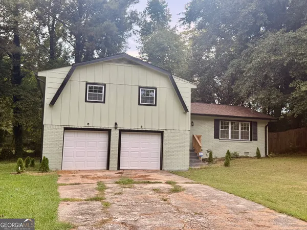 $2,100 | 7367 Rountree Drive, Riverdale, GA 30274