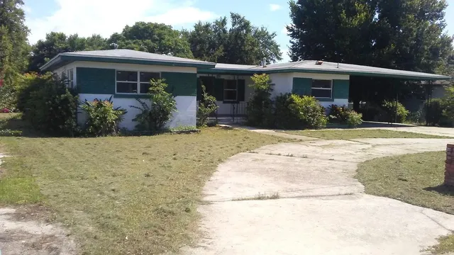 $5,000 | 550 Sears Avenue Northeast, Winter Haven, FL 33881
