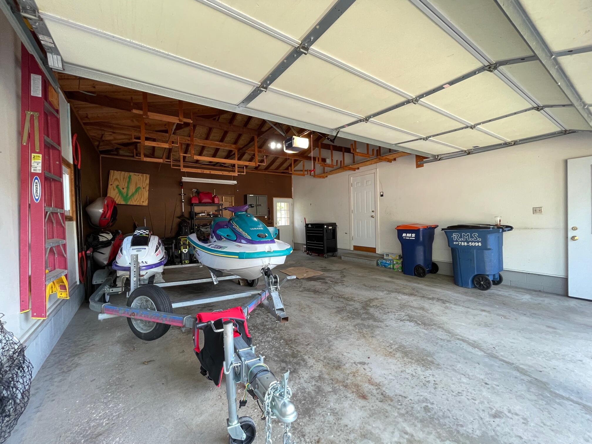 1095 Woodside Road Muskegon, MI 49441 - Photo 19 of 37 IMG_3317