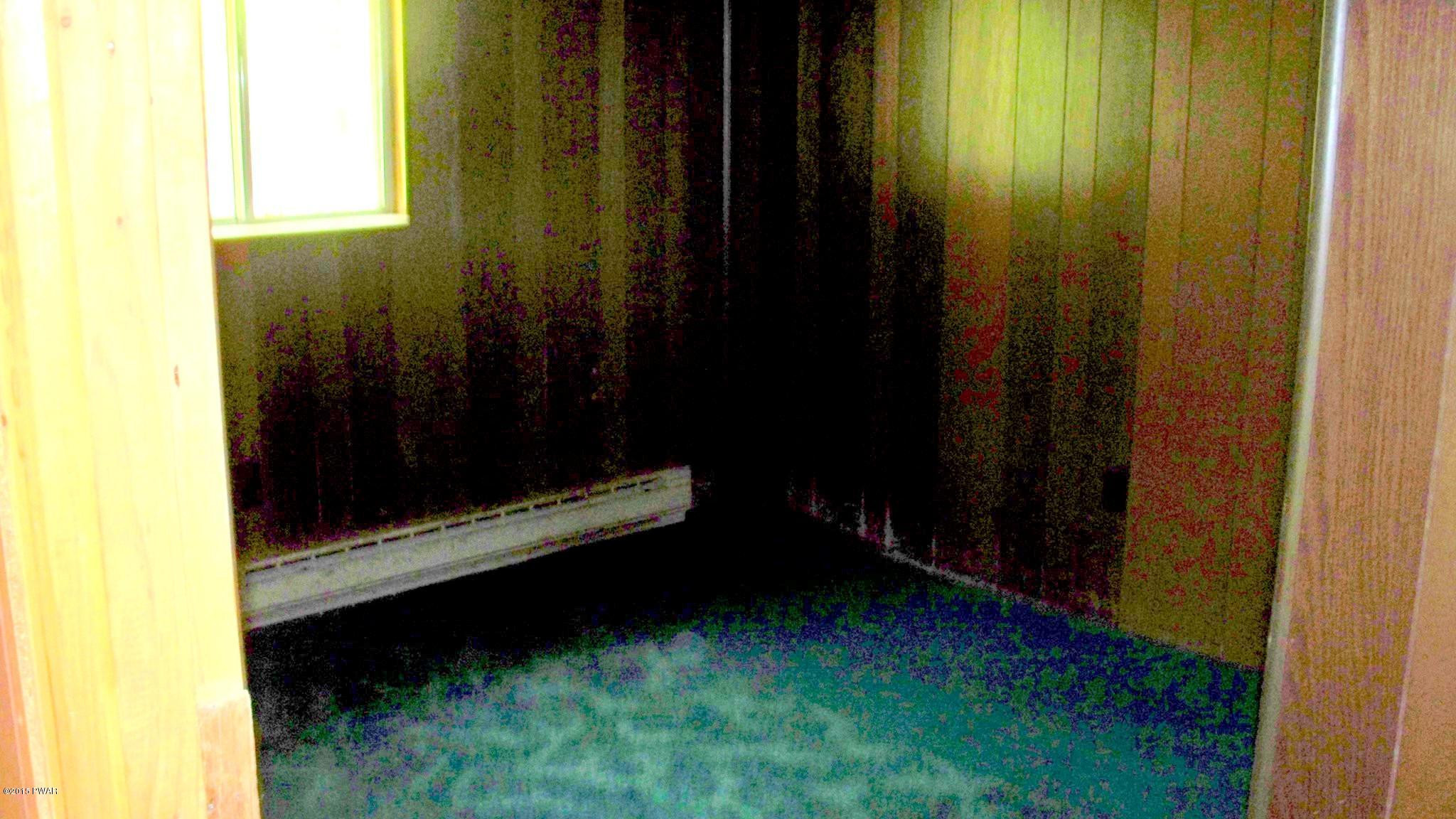 186 Dark Swamp Road Dingmans Ferry, PA 18328 - Photo 6 of 13